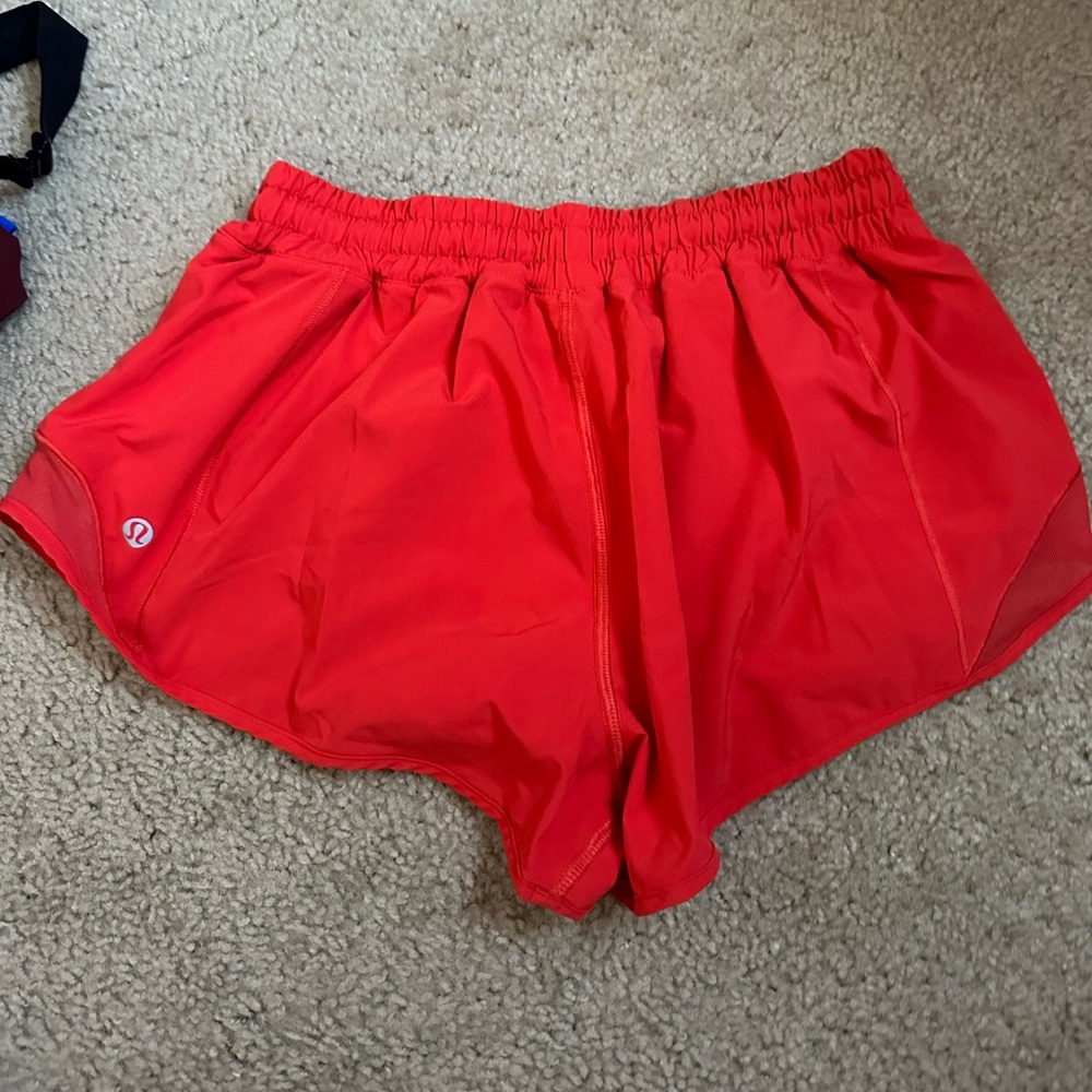 Lululemon Hotty hot shorts
